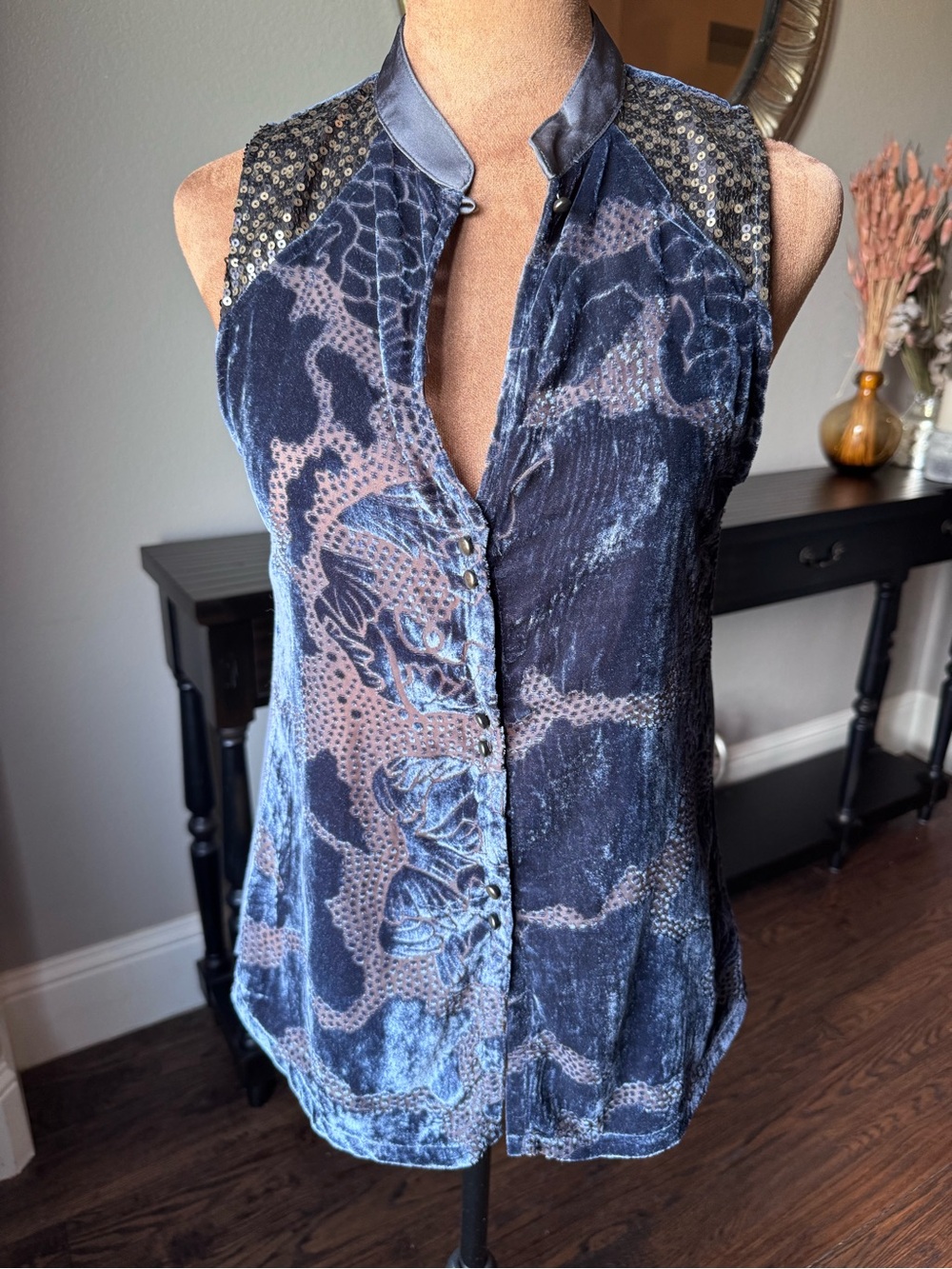 Tiny by Anthropologie Velvet Ileana Tank - Navy Blue Burnout Sequin Top XS